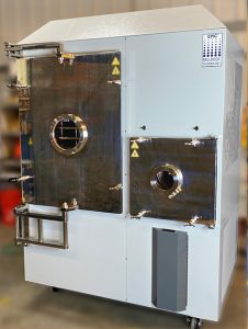 Stainless steel center hinged pivot door (for solvent handling)